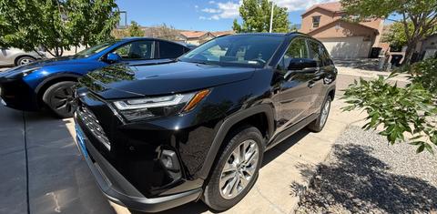 Toyota RAV4 2025