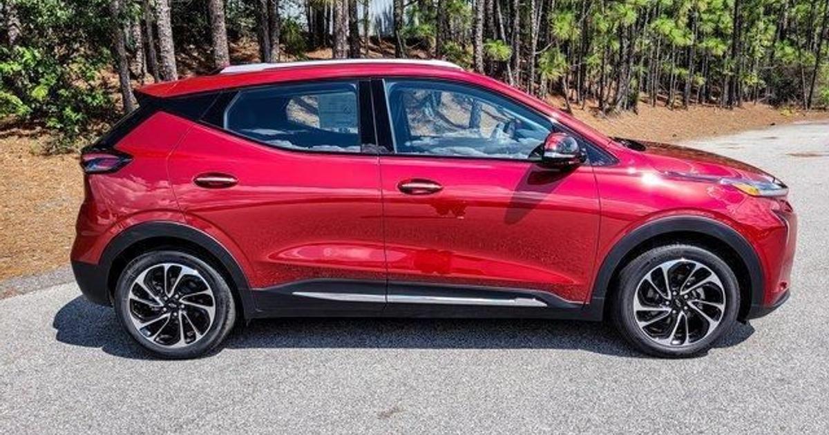 Chevrolet Bolt EUV 2022 rental in Auburn, WA by Tristan H. Turo