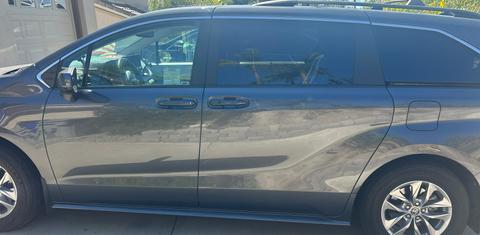 Toyota Sienna 2025