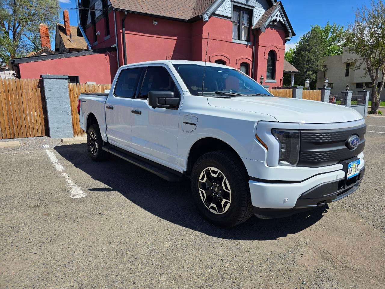 Ford F-150 Lightning 2023 in 