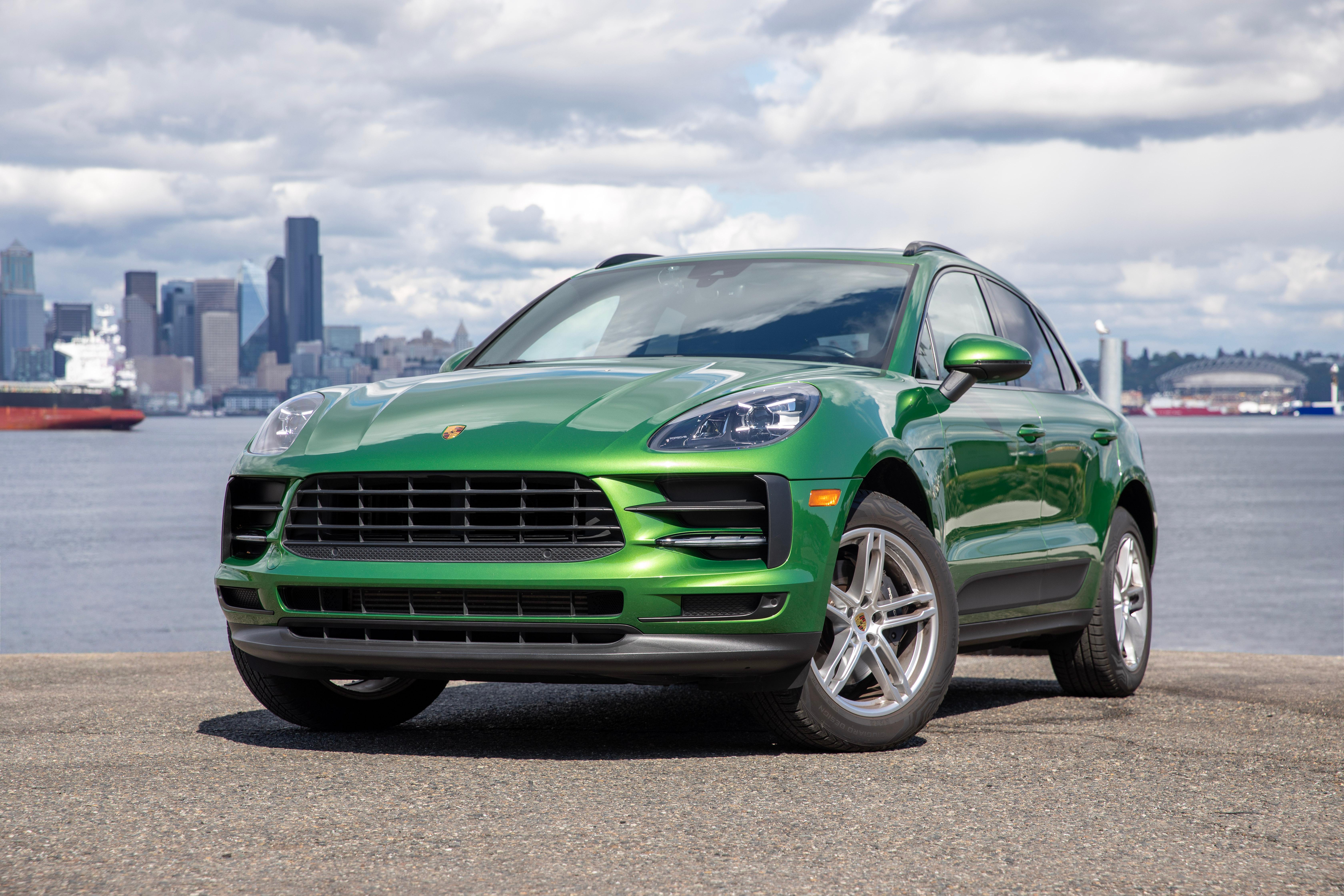 Porsche Macan 2021 in SeaTac, WA