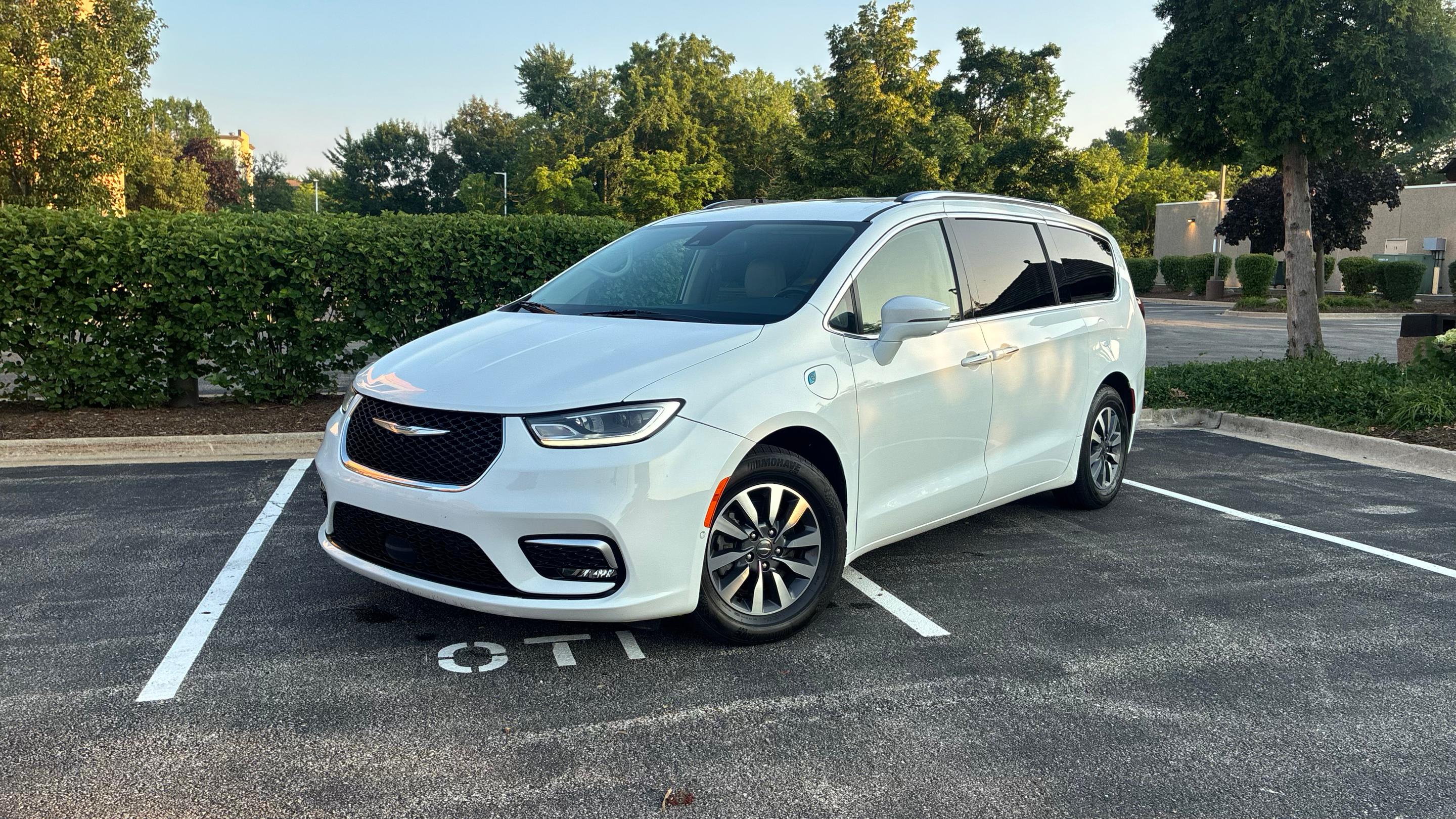Chrysler Pacifica 2021 in Arlington Heights, IL