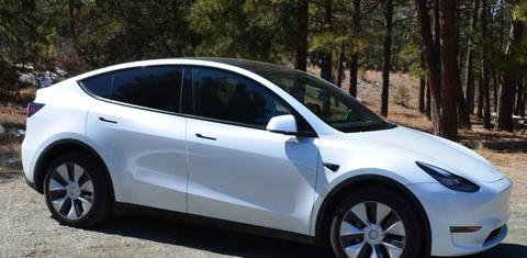 Tesla Model Y 2021