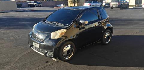 Scion iQ 2013