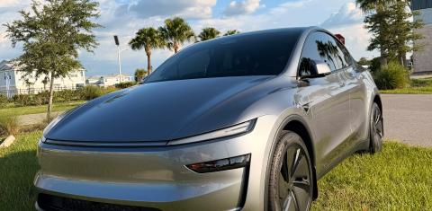 Tesla Model Y 2026