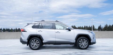Toyota RAV4 Hybrid 2024