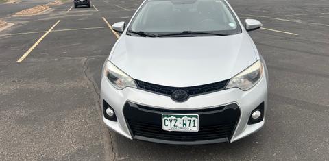 Toyota Corolla 2015