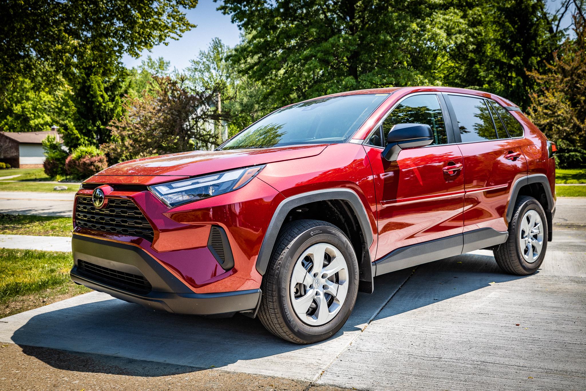 Toyota RAV4 2023 in Parma, OH