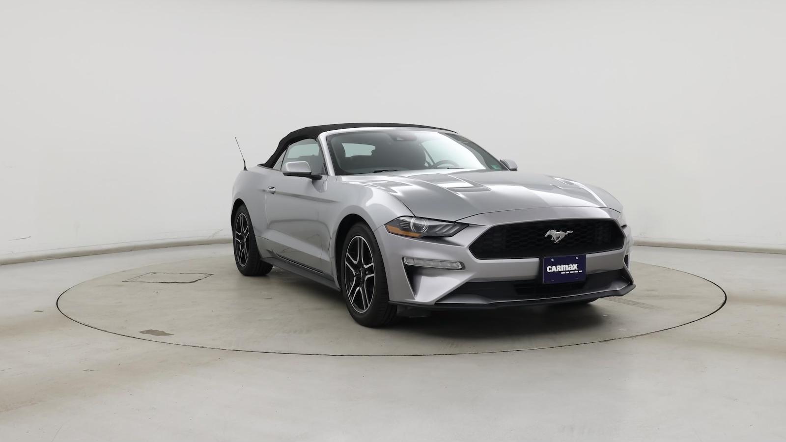 Ford Mustang 2022 in 