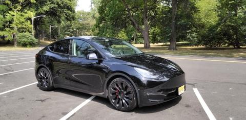 Tesla Model Y 2022