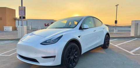 Tesla Model Y 2022