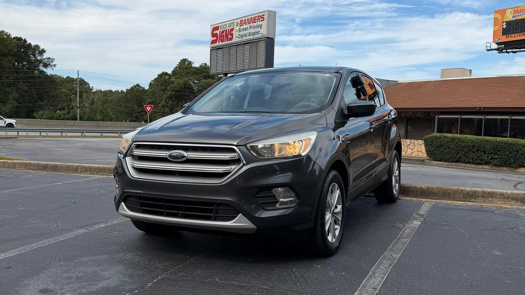Ford Escape 2017 in 