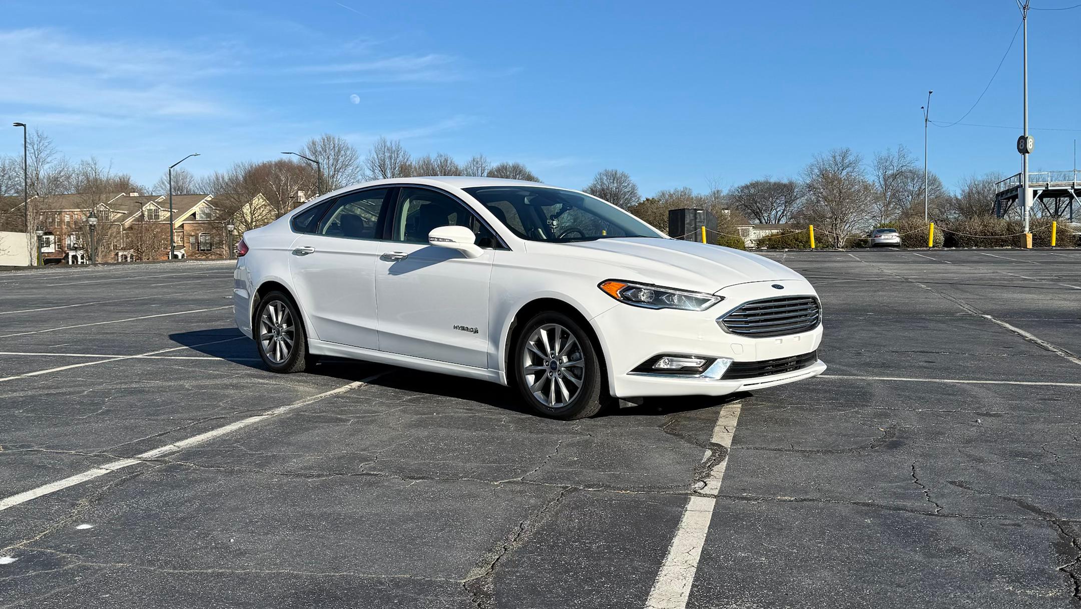 Ford Fusion Hybrid 2017 in Atlanta, GA