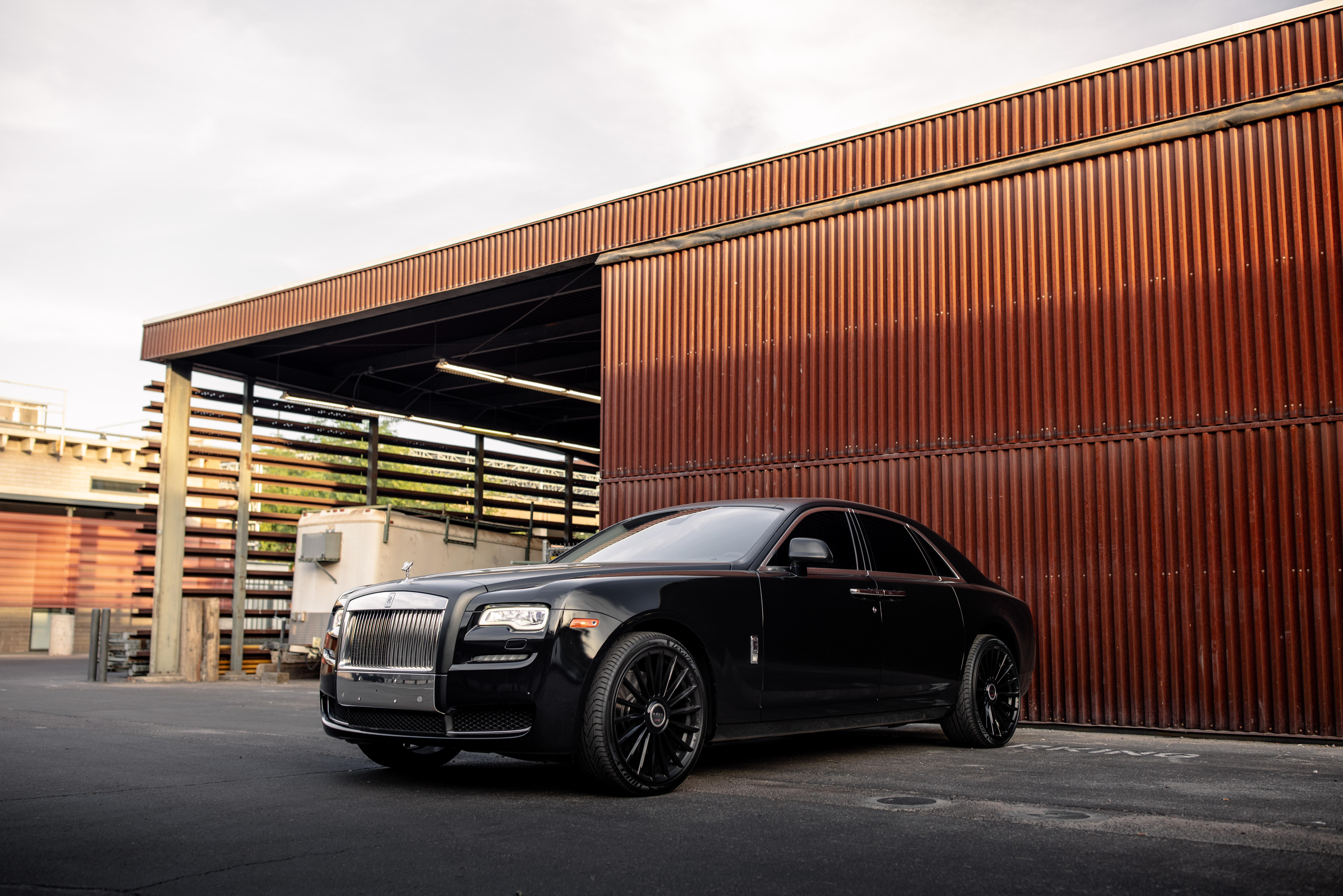 Rolls-Royce Ghost 2016 in 