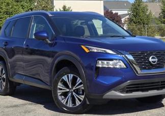 Nissan Rogue car