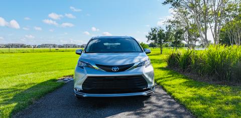 Toyota Sienna 2023