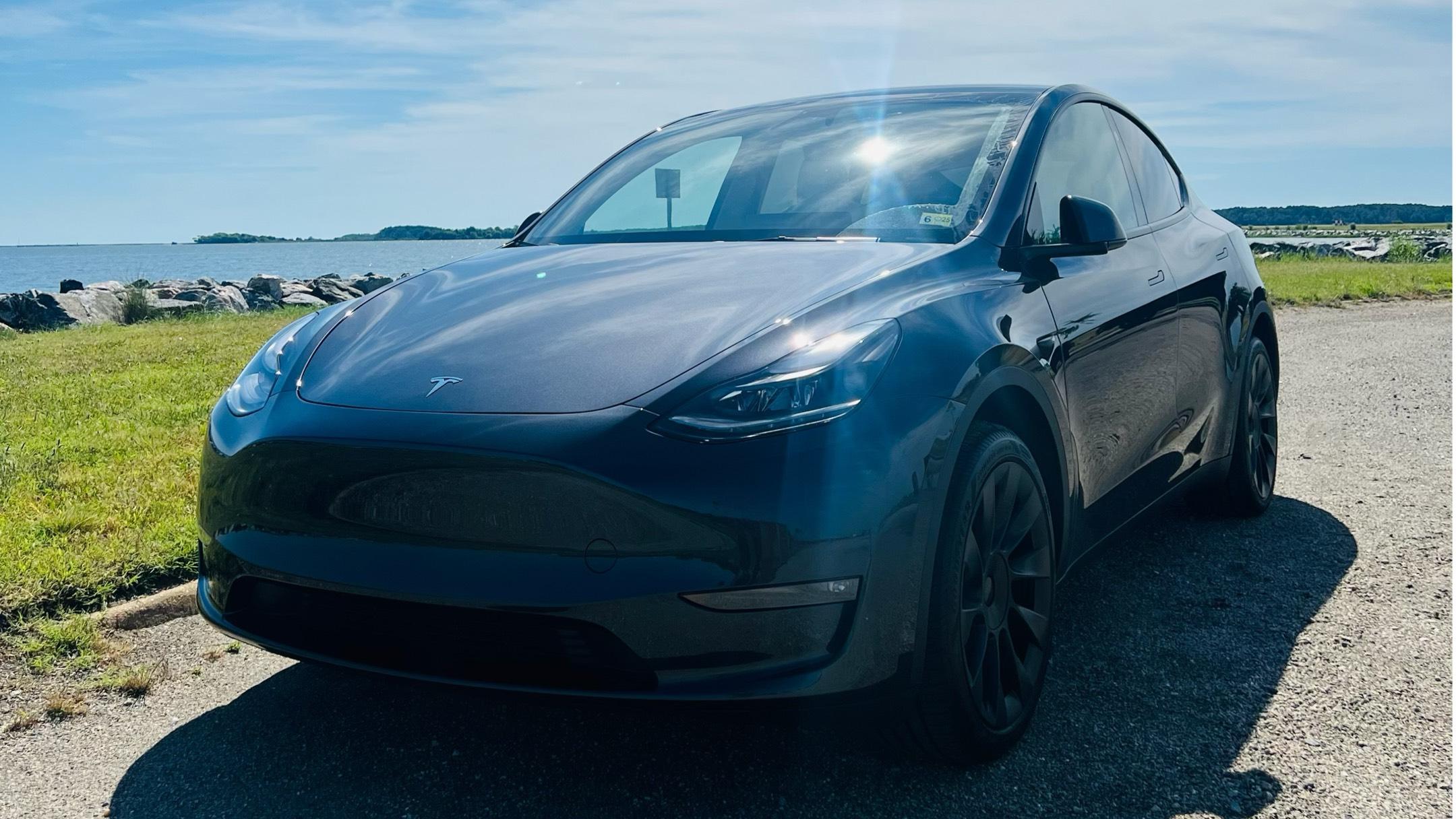 Tesla Model Y 2024 in Hampton, VA