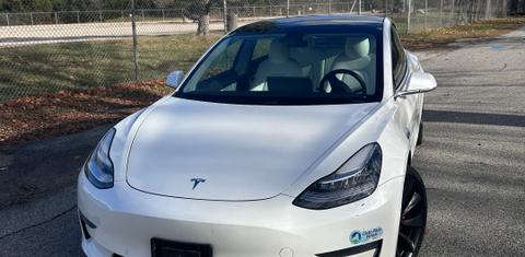 Tesla Model 3 2020