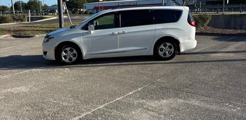 Chrysler Pacifica 2017
