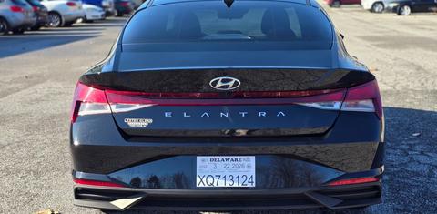 Hyundai Elantra 2022