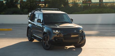 Land Rover Defender 2024