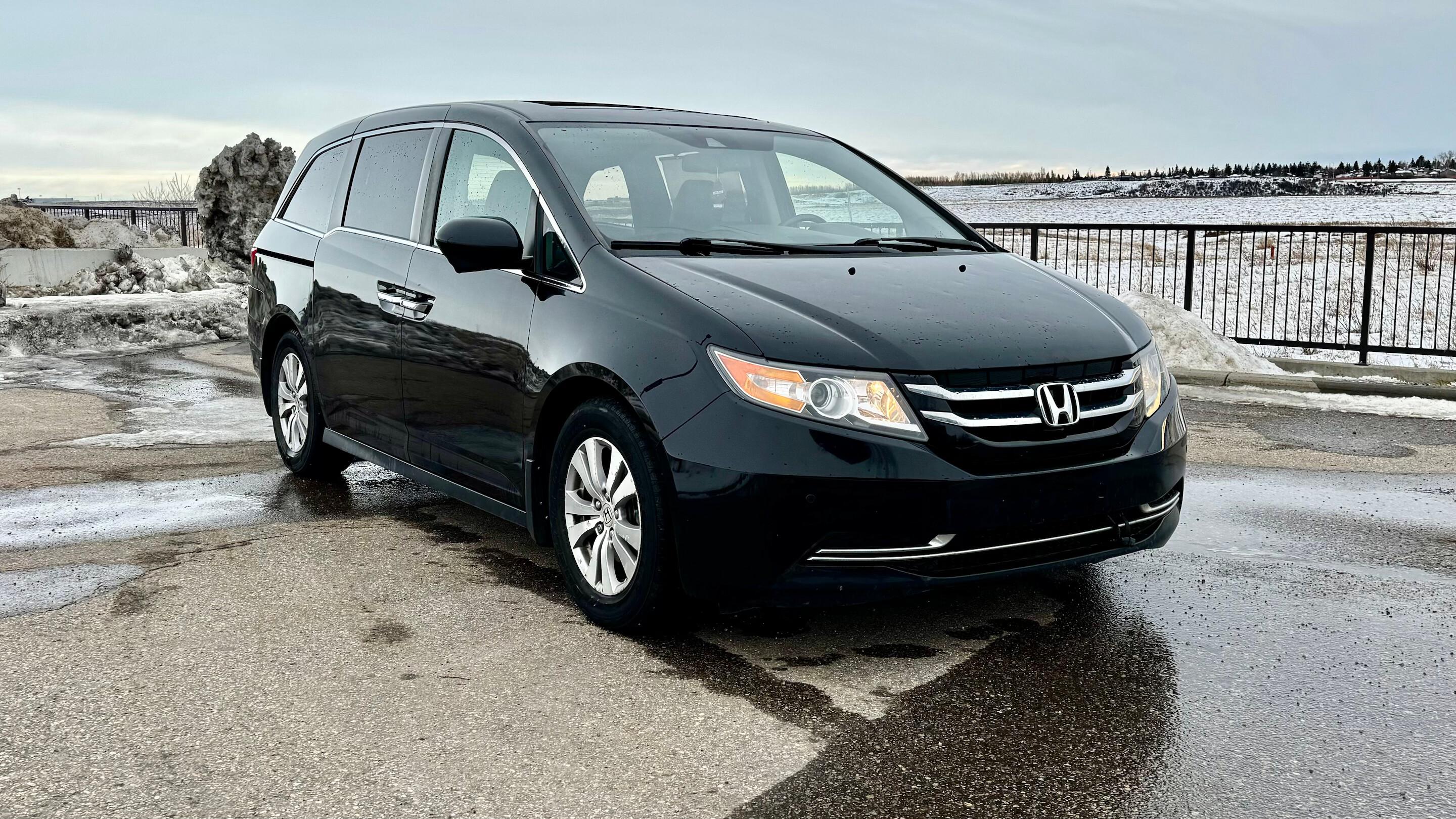 Honda Odyssey 2016 in Calgary, AB