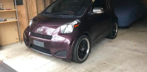 Scion iQ 2013