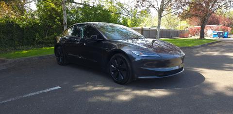 Tesla Model 3 2025
