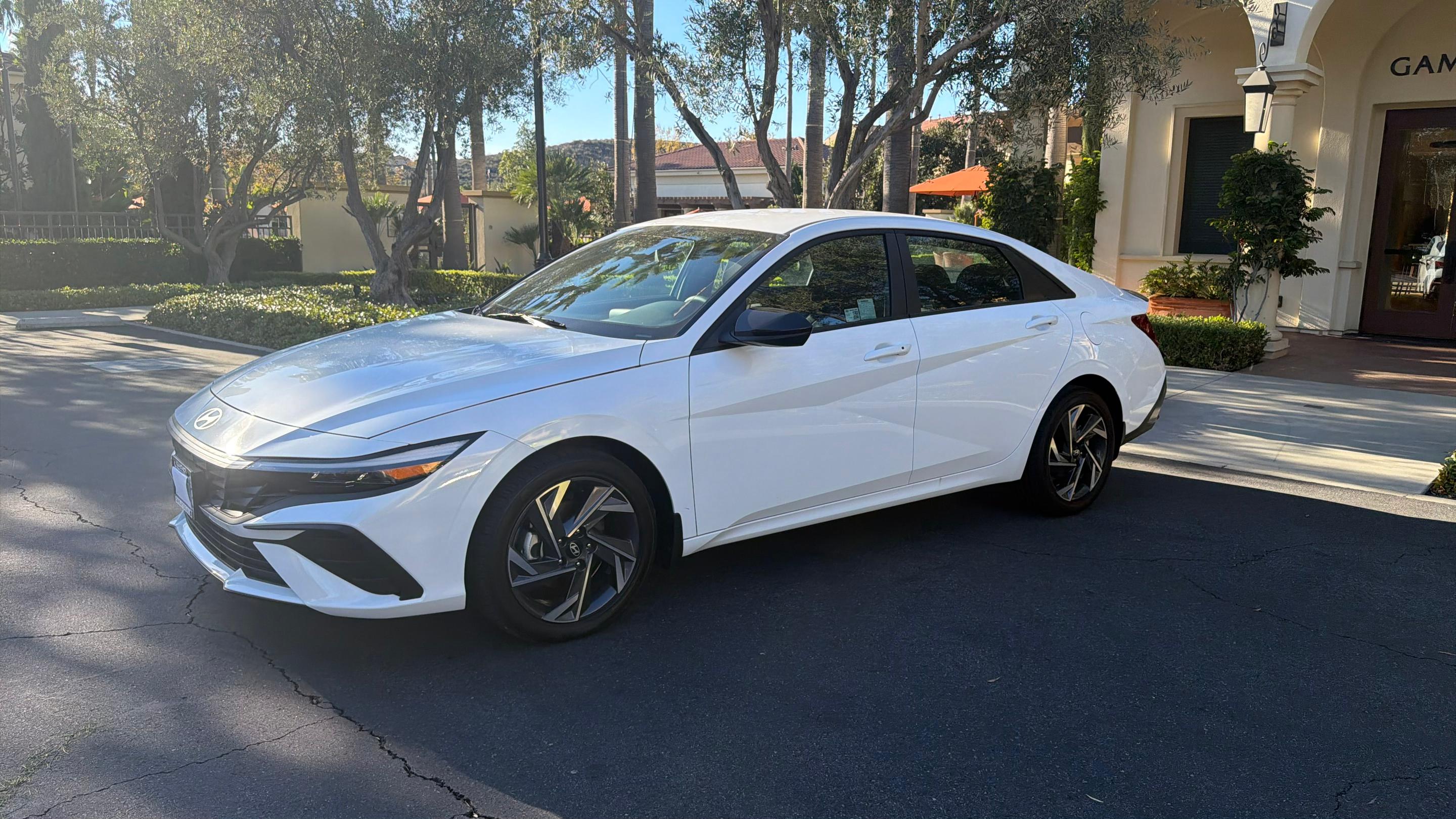 Hyundai Elantra 2025 in 