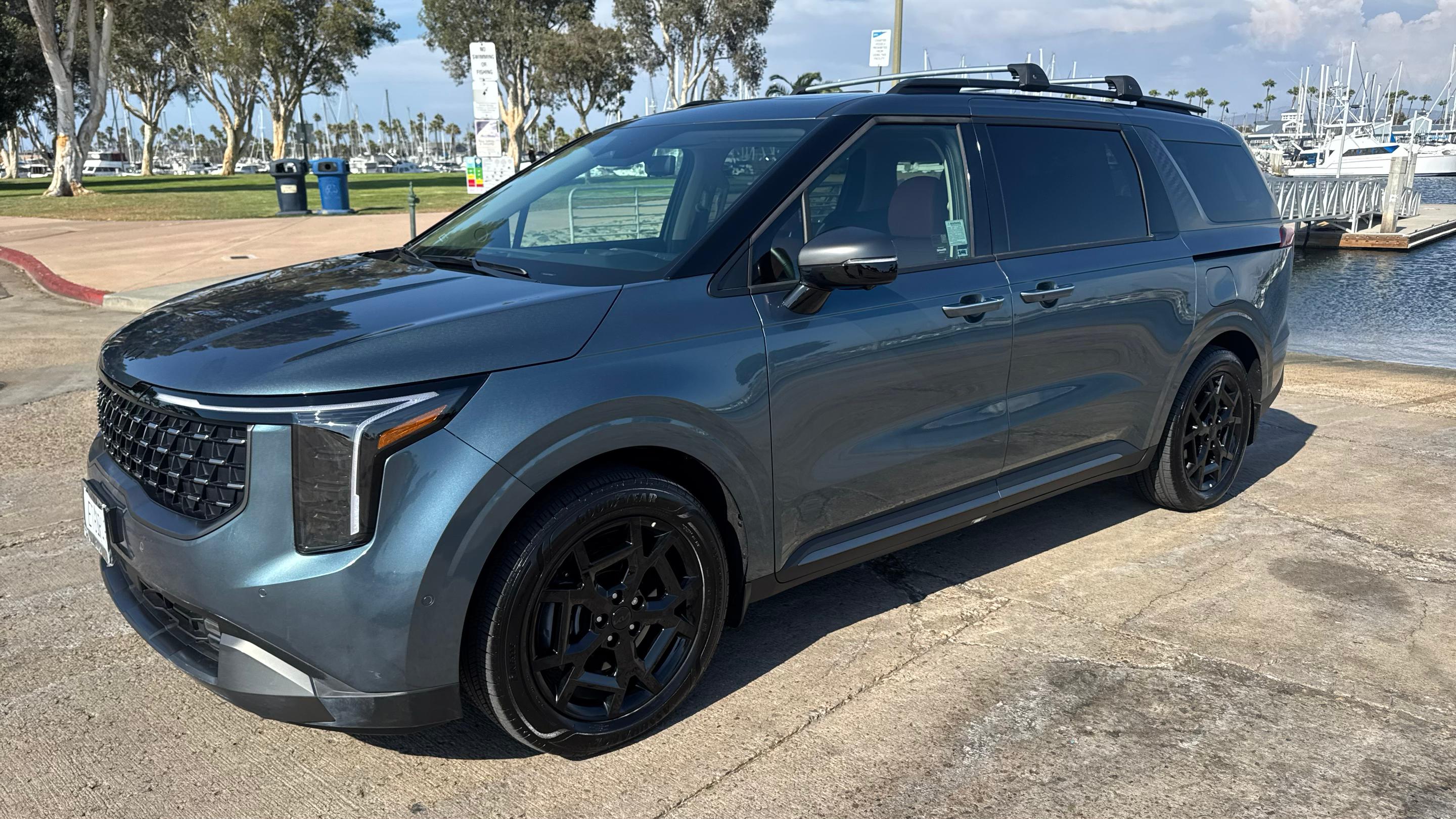 Kia Carnival Hybrid 2026 in San Diego, CA