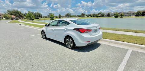 Hyundai Elantra 2015