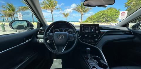 Toyota Camry Hybrid 2022