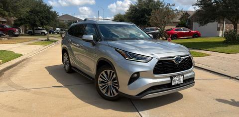 Toyota Highlander Hybrid 2021