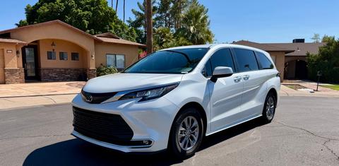 Toyota Sienna 2023