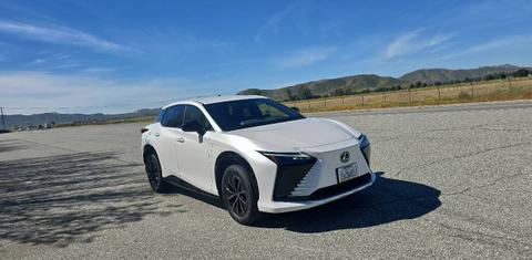 Lexus RZ 2026