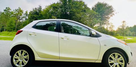 Mazda Mazda2 2014