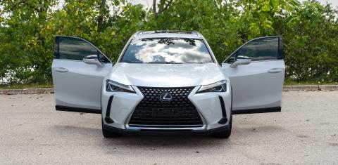 Lexus UX 2019