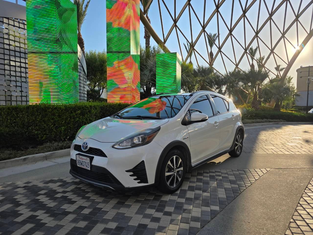 Toyota Prius c 2018 in 