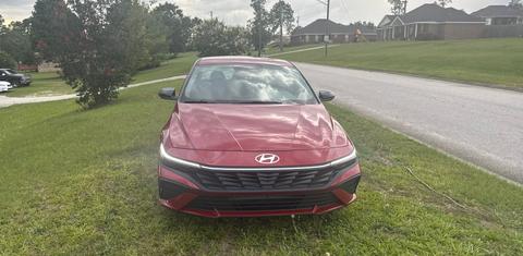 Hyundai Elantra 2025