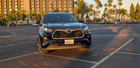Toyota Highlander Hybrid 2021