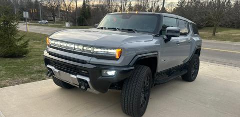 GMC HUMMER EV SUV 2025
