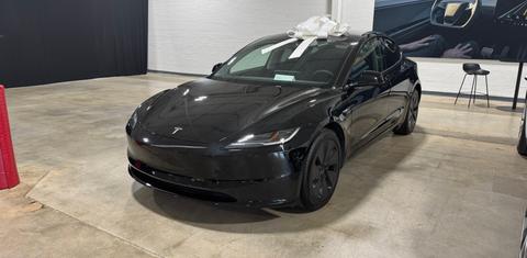 Tesla Model 3 2025