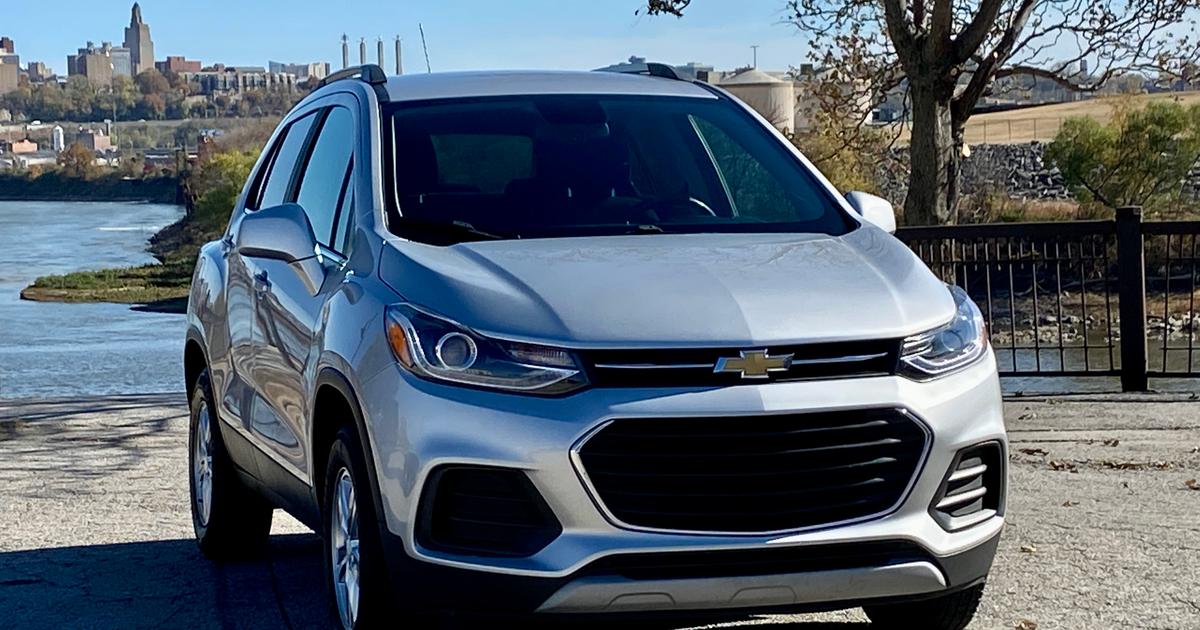 Chevrolet Trax 2017 rental in Kansas City, KS by Alex S. Turo