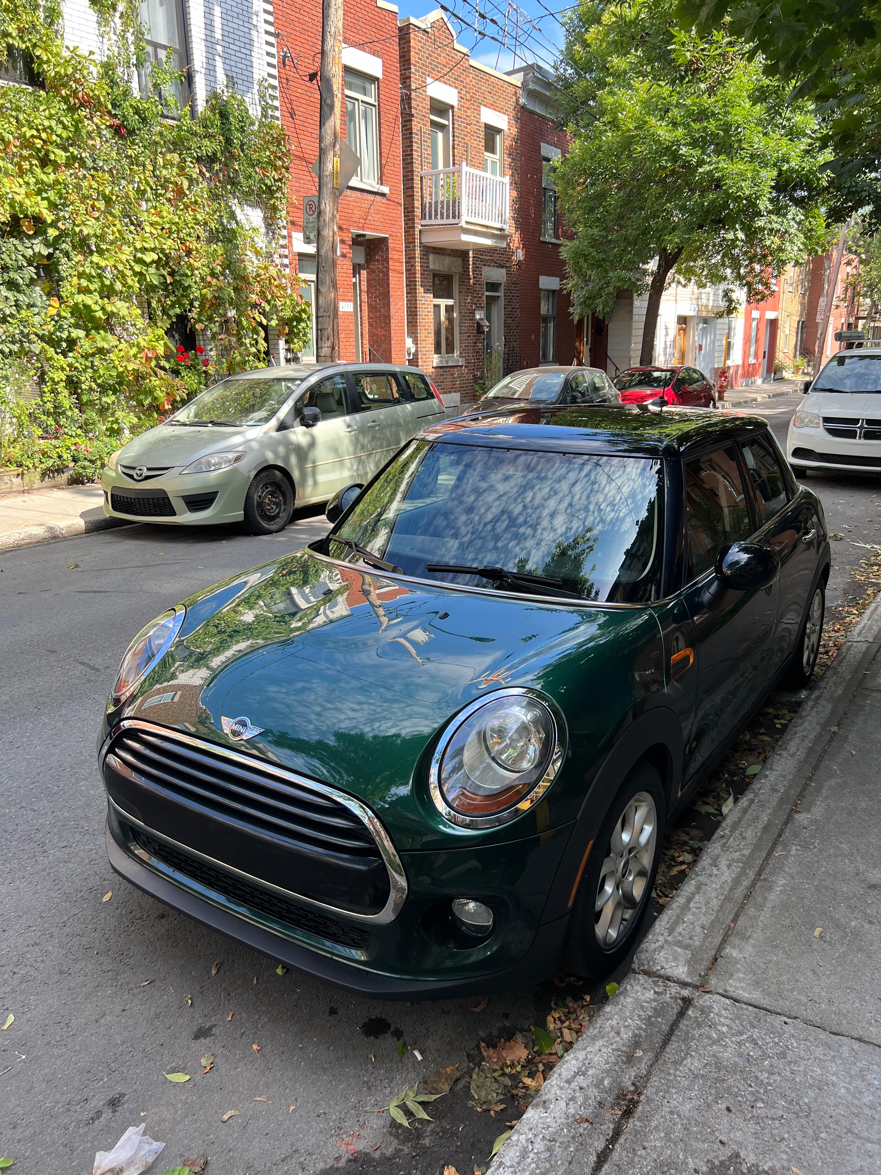 MINI Hardtop 5 Door 2017 in Montréal, QC