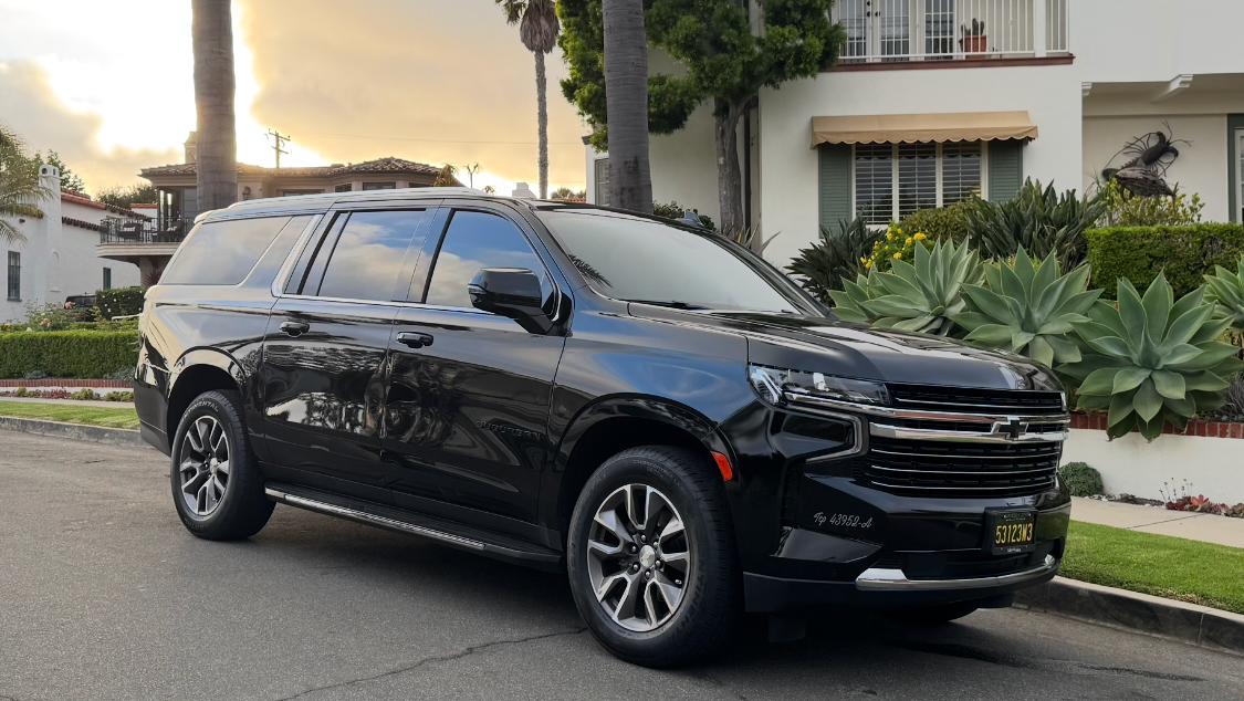 Chevrolet Suburban 2022 in Riverside, CA