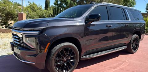 Chevrolet Suburban 2025