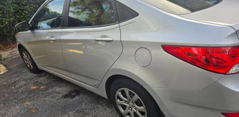 Hyundai Accent 2013