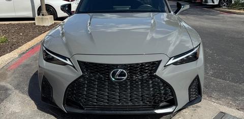 Lexus IS 2022