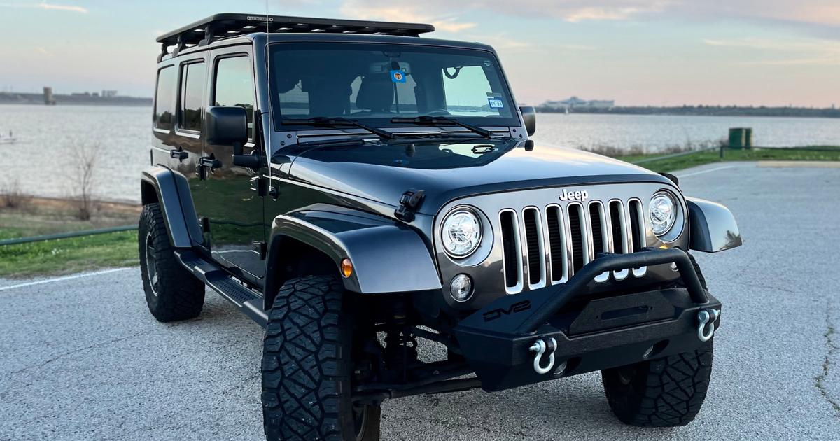 Jeep Wrangler 2017 rental in Grapevine, TX by Cecilia R. Turo