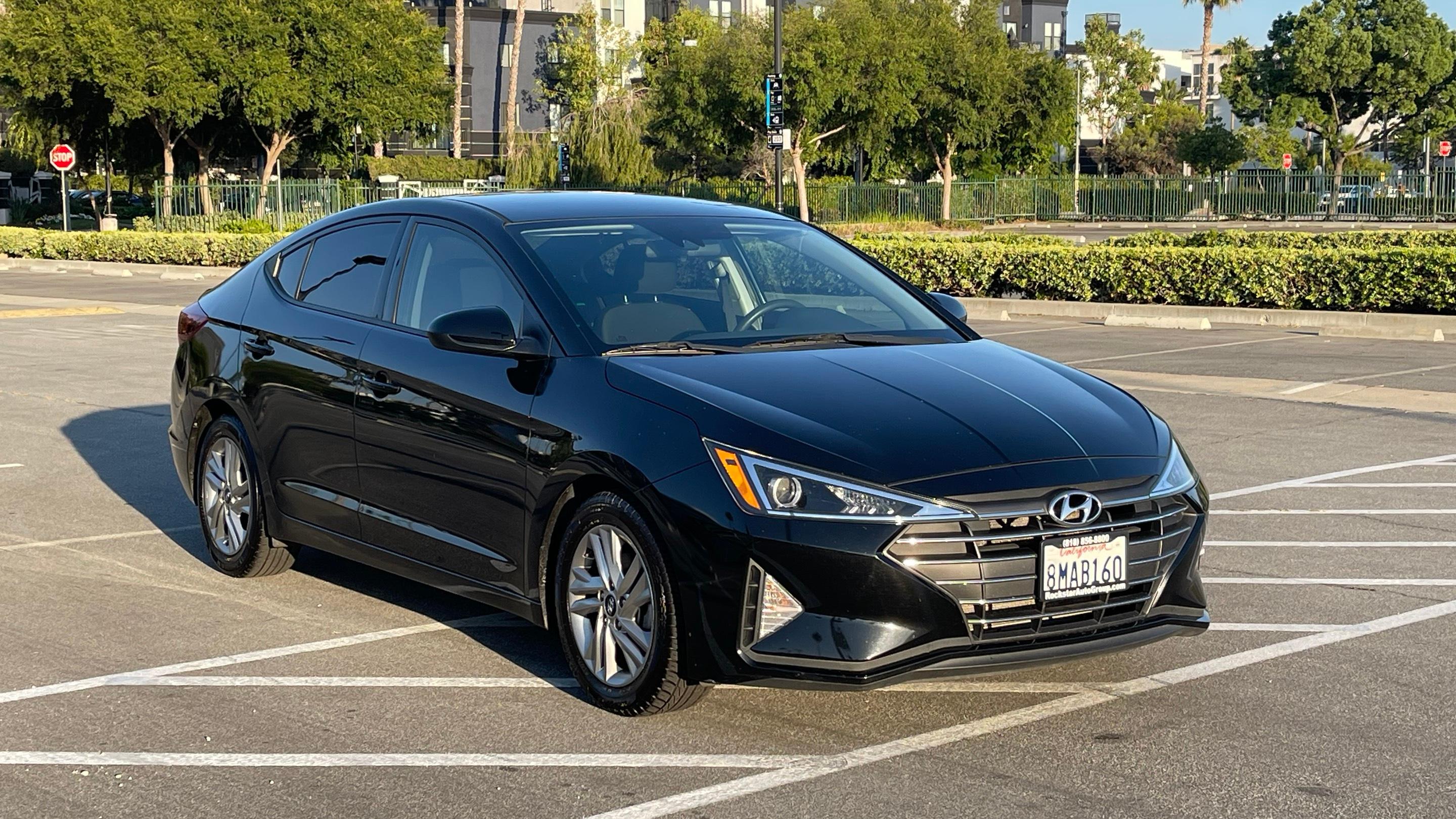 Hyundai Elantra 2020 in 